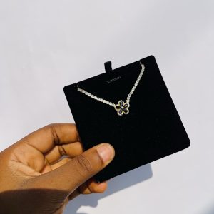 Black flowered Cz necklace (gold)