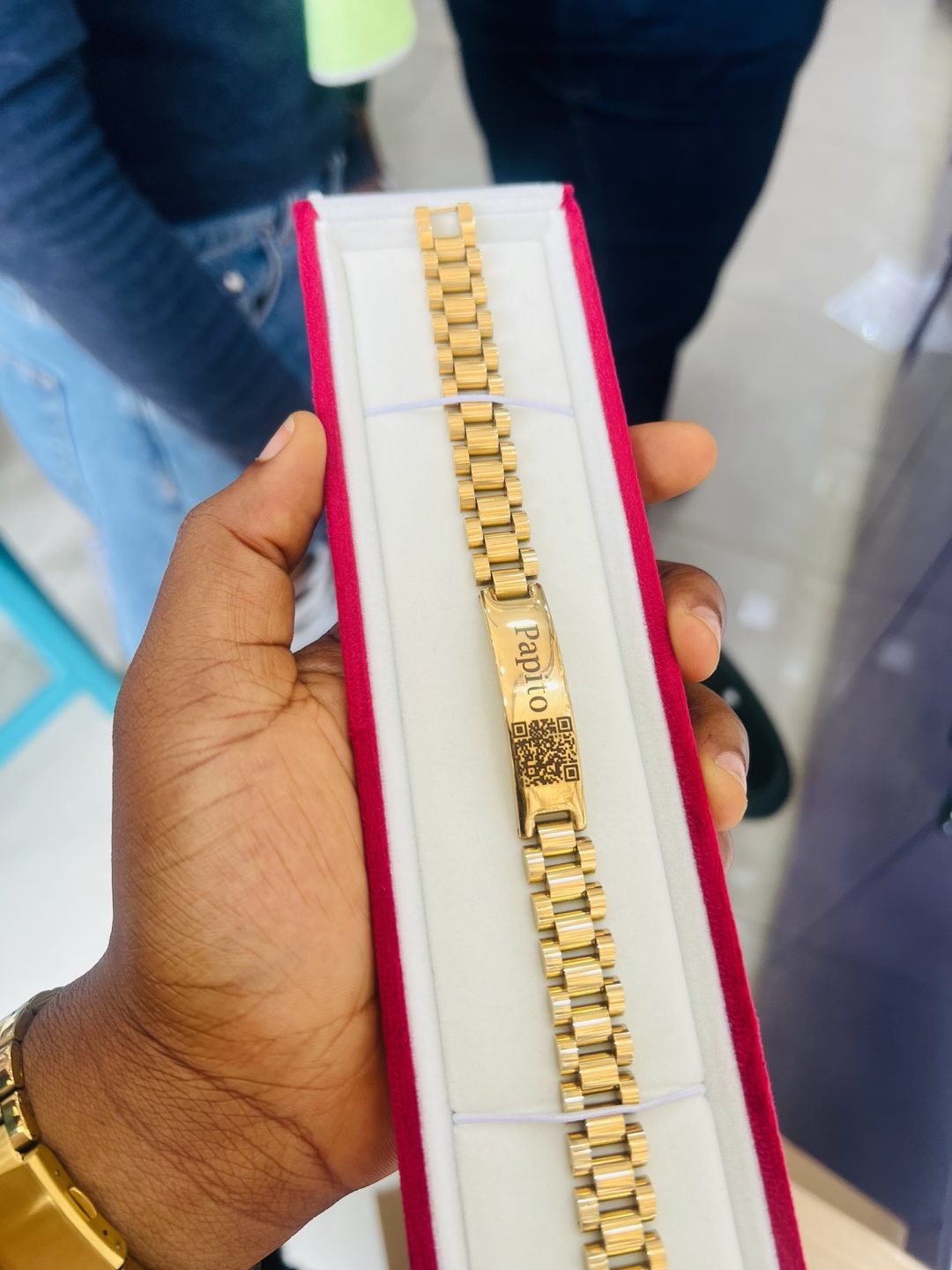 12mm Gold bracelet with barcode - Image 4