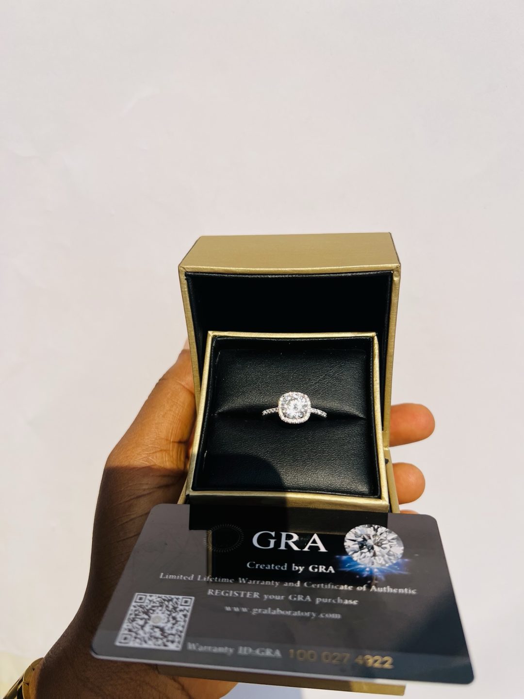 Arielle Moissanite Ring - Image 3