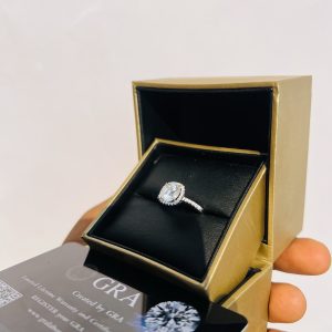 Arielle Moissanite Ring