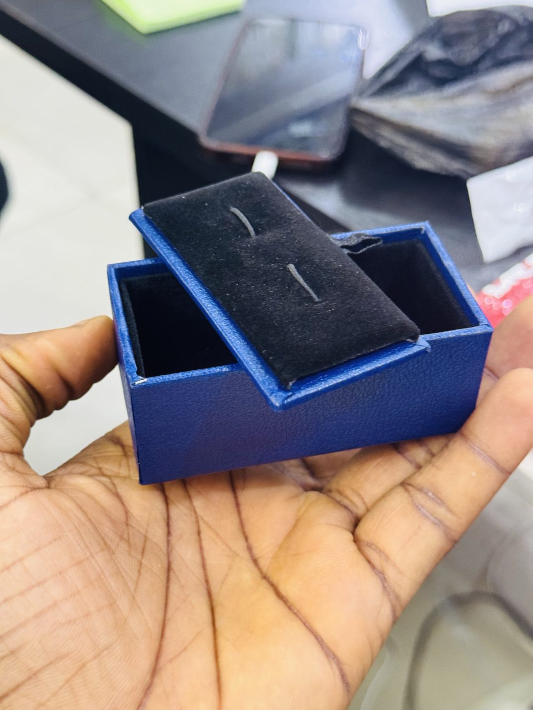 Leather cufflinks box - Image 3