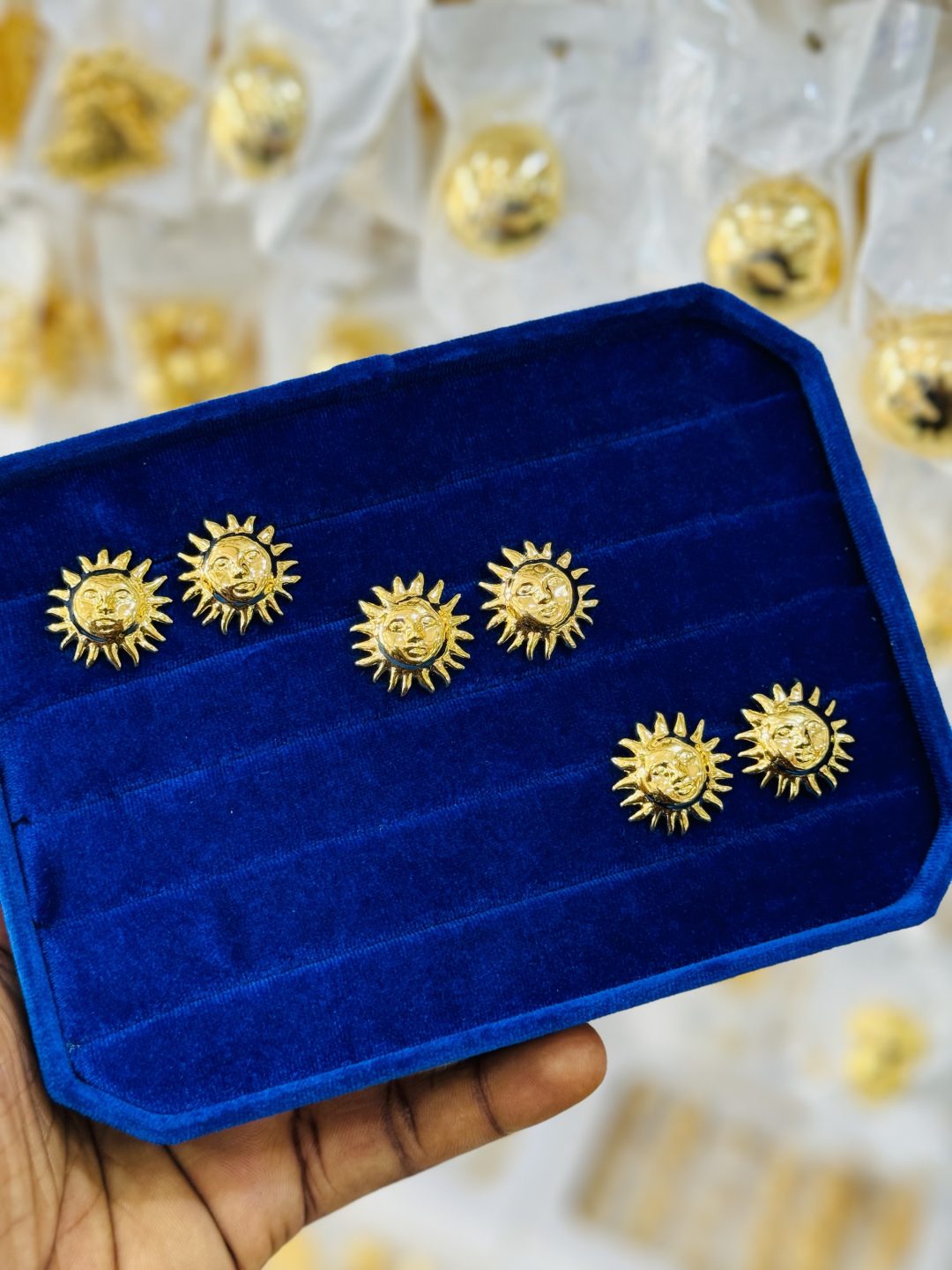 Sun gold replica earrings - Image 2