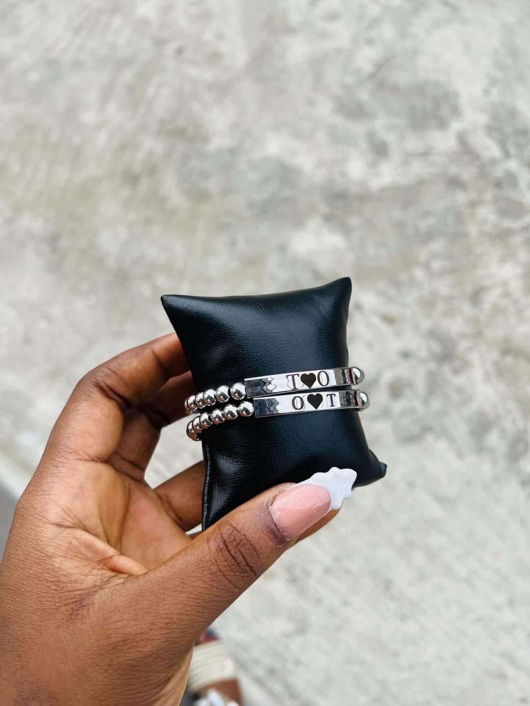 Silver beaded engraved bracelet - Image 2