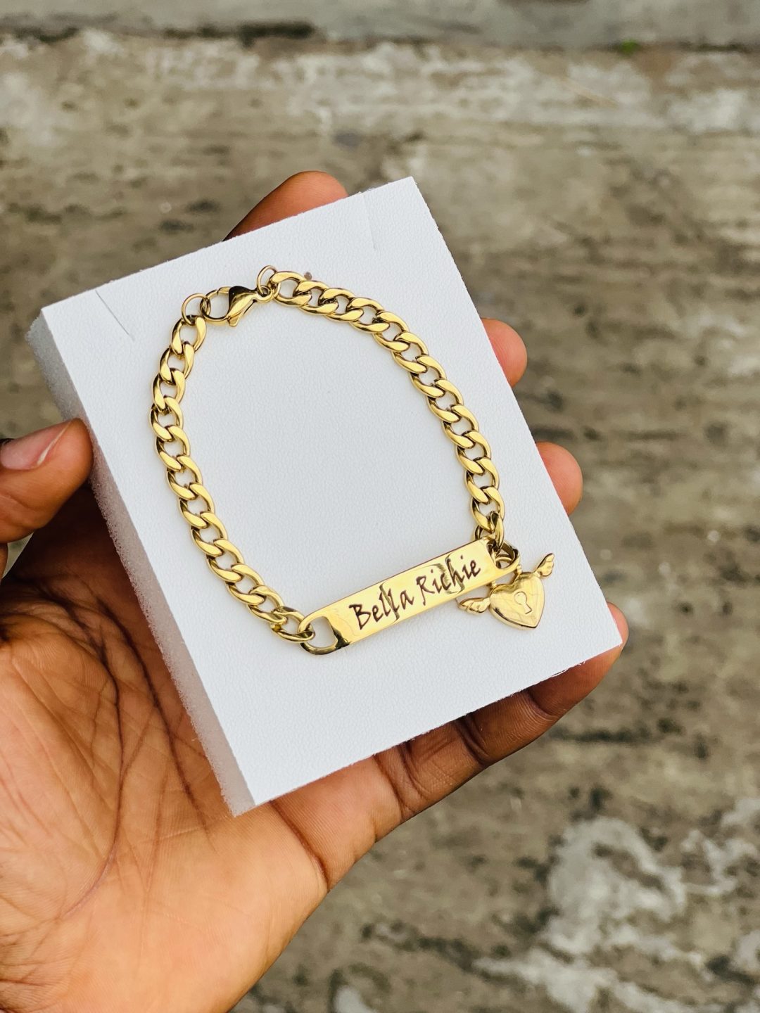 Winged Engraved mini Cuban bracelet - Image 3