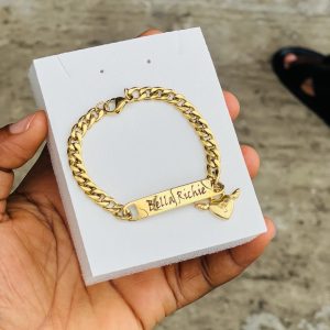 Winged Engraved mini Cuban bracelet
