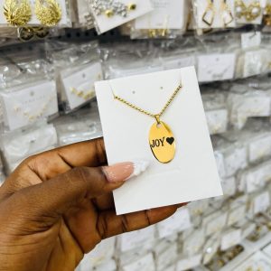 Gold Oval necklace