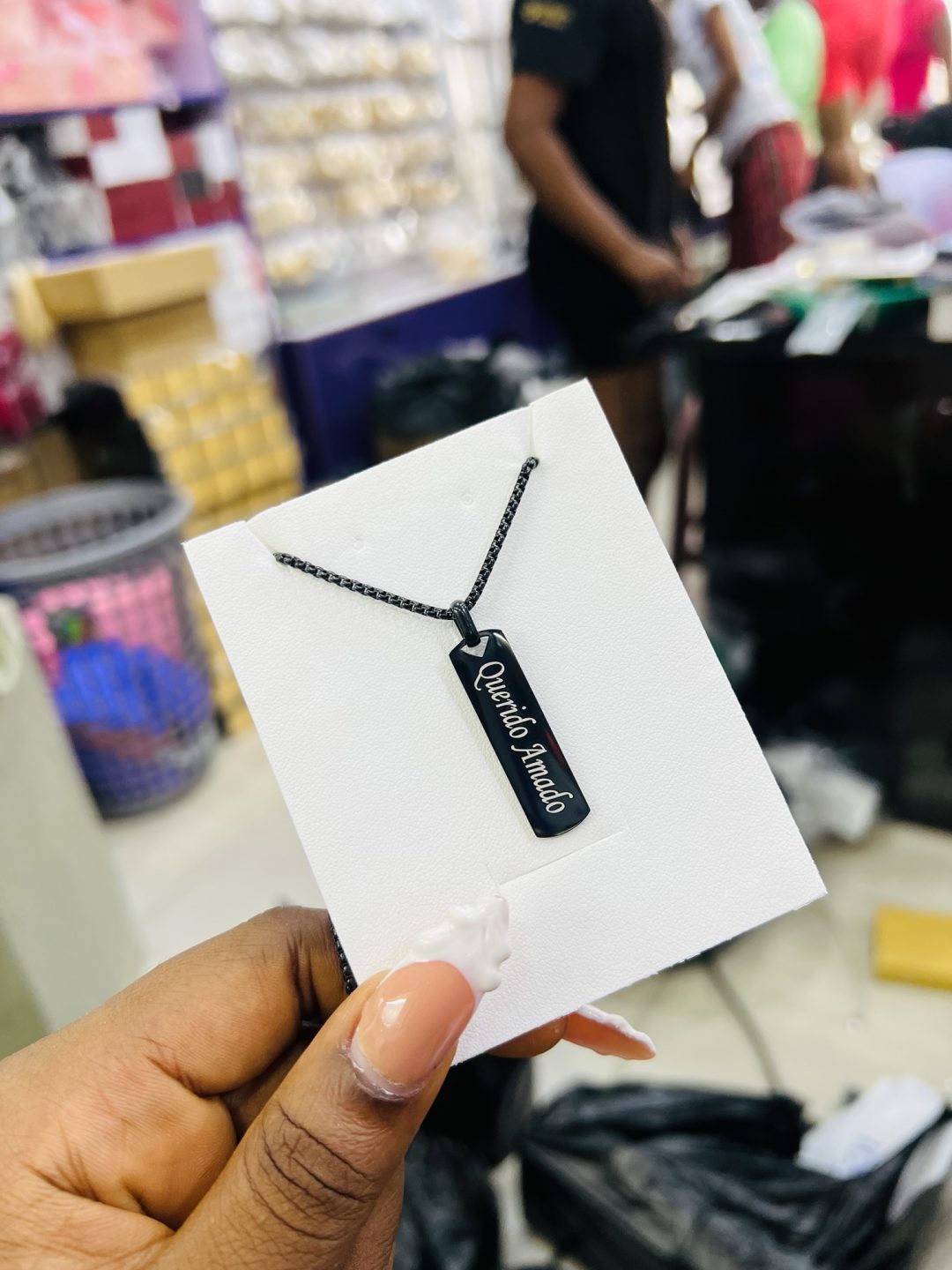 Black flat engraved necklace - Image 3