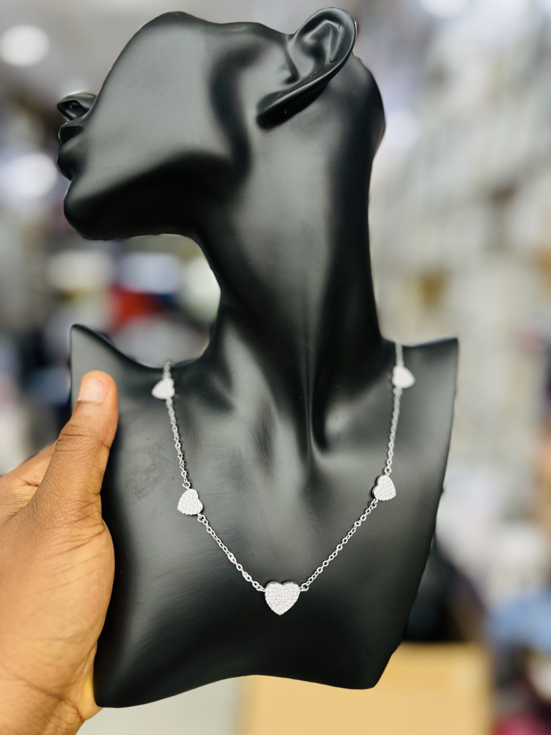 Five heart silver necklace - Image 4