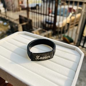 Black stretchy bracelet