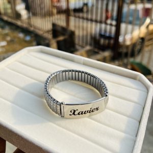 Silver stretchy bracelet