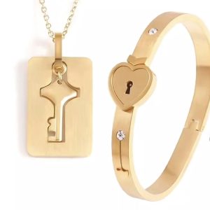 Couples lock and key gold set