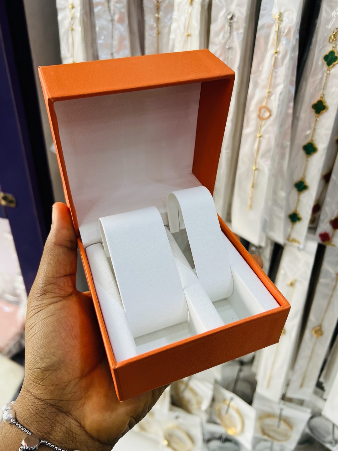 Orange watch Combo box - Image 5