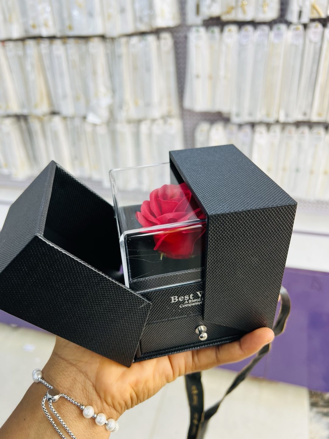 Black mystery acrylic rose box - Image 5