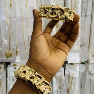 Grace chunky bracelet