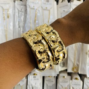Grace chunky bracelet