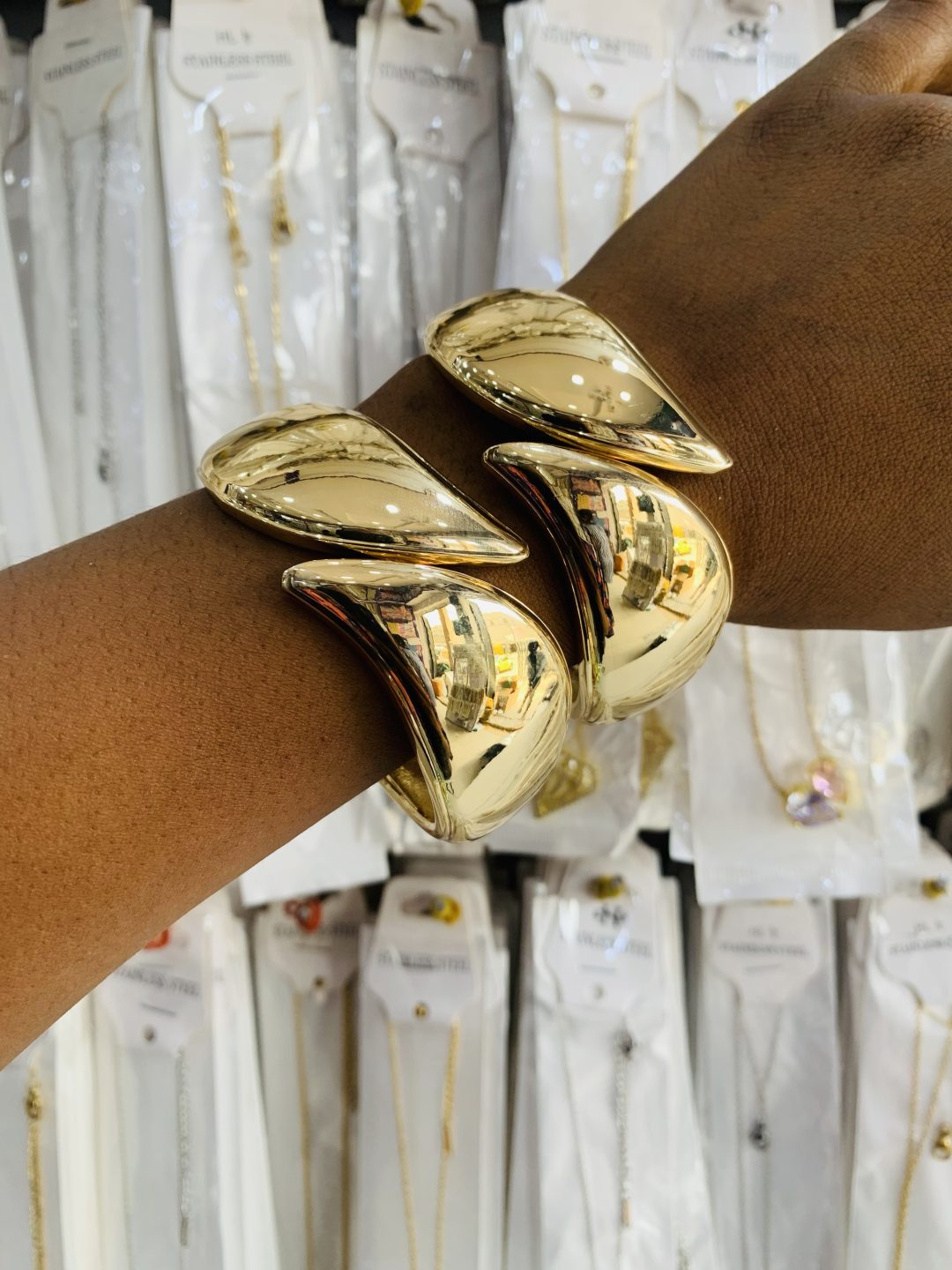Mildred chunky bangle