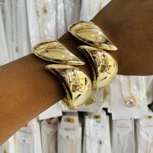 Mildred chunky bangle