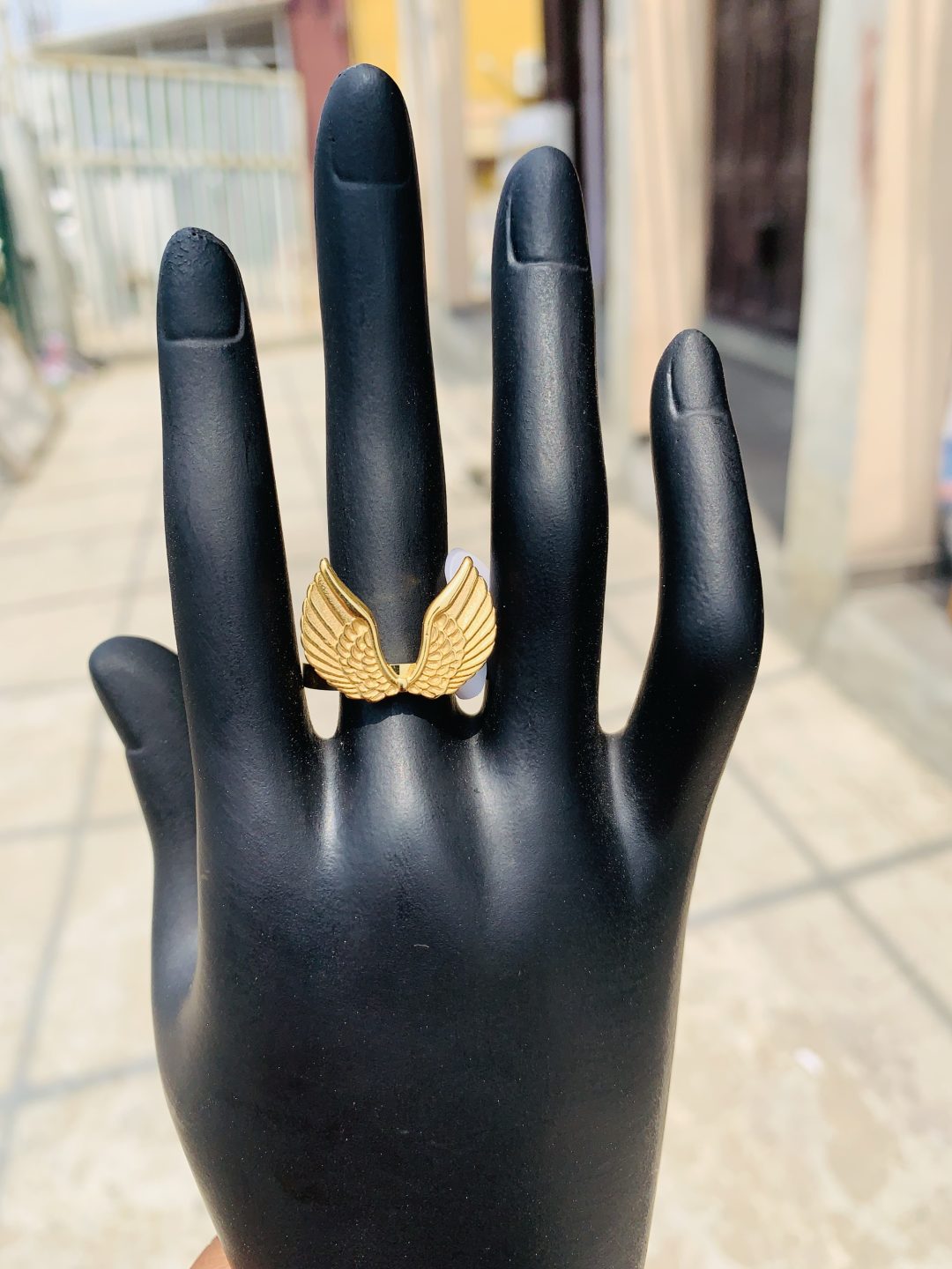 Coat of arms steel rings