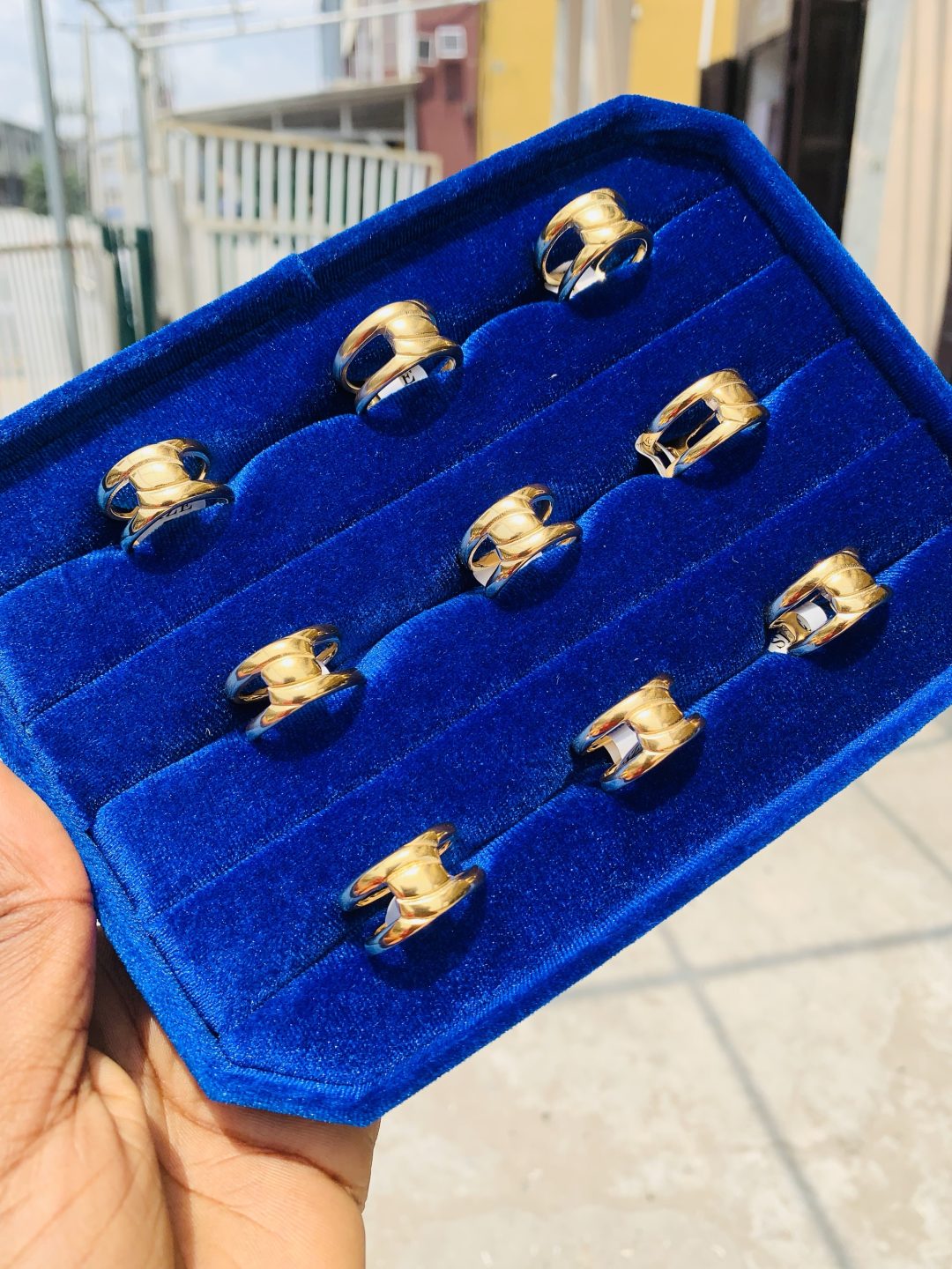 Fifi steel rings