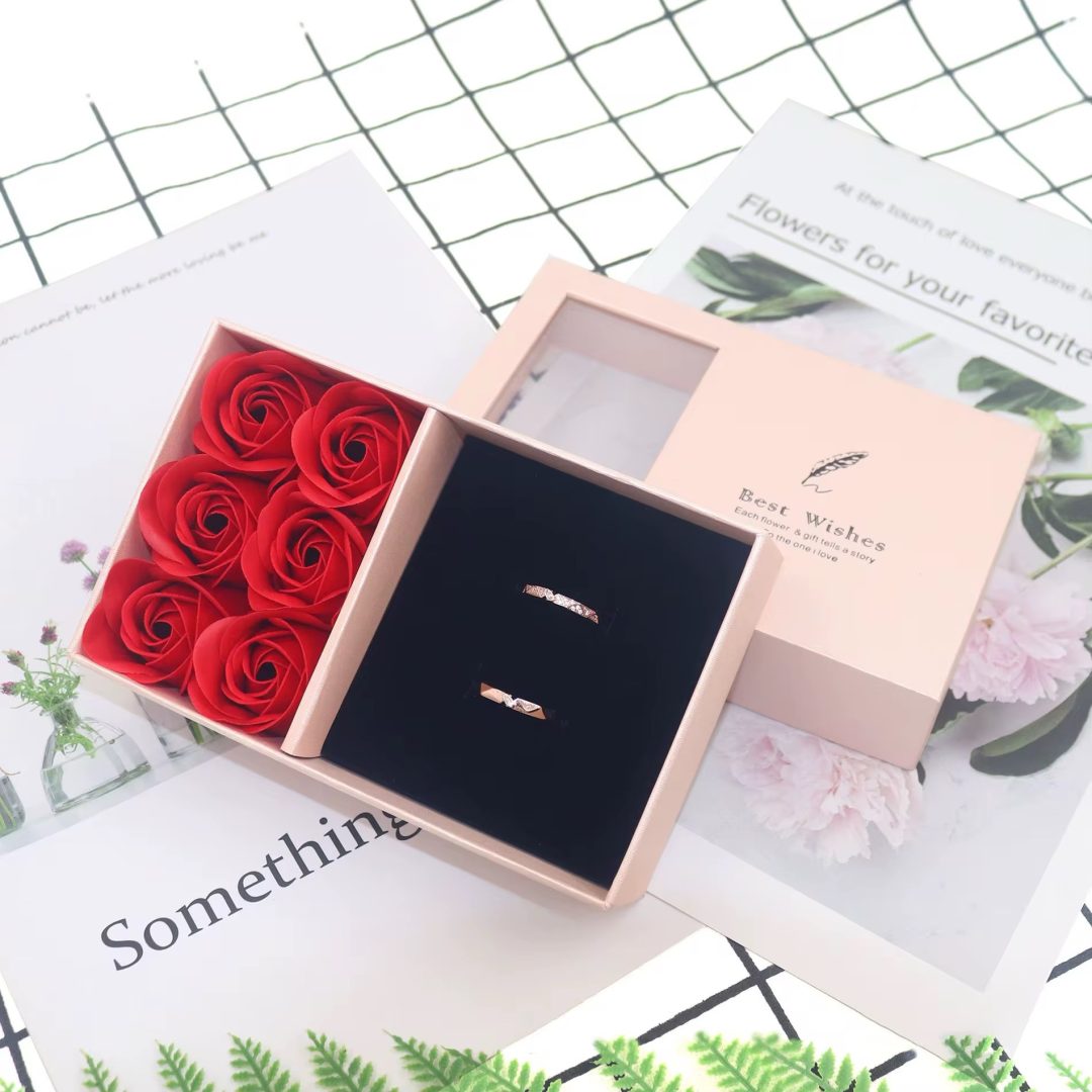 Half side rose mini box - Image 3
