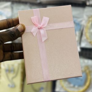 Medium cardboard gift box