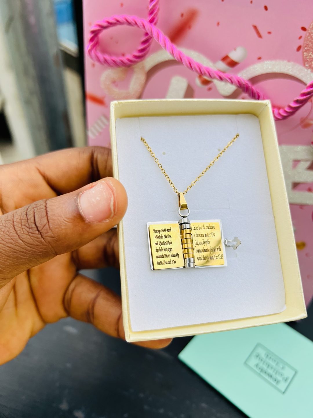 3 Pages Booklet  Engraved necklace - Image 5