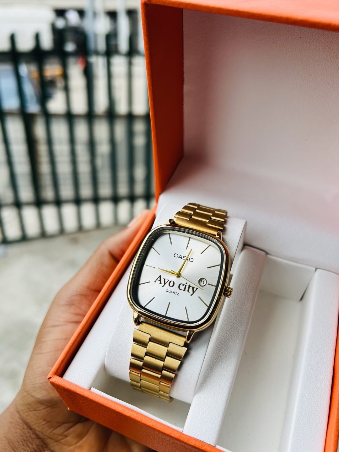 Gold gold face Casio engraved watch - Image 2