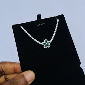 Green flower Cz necklace (silver)