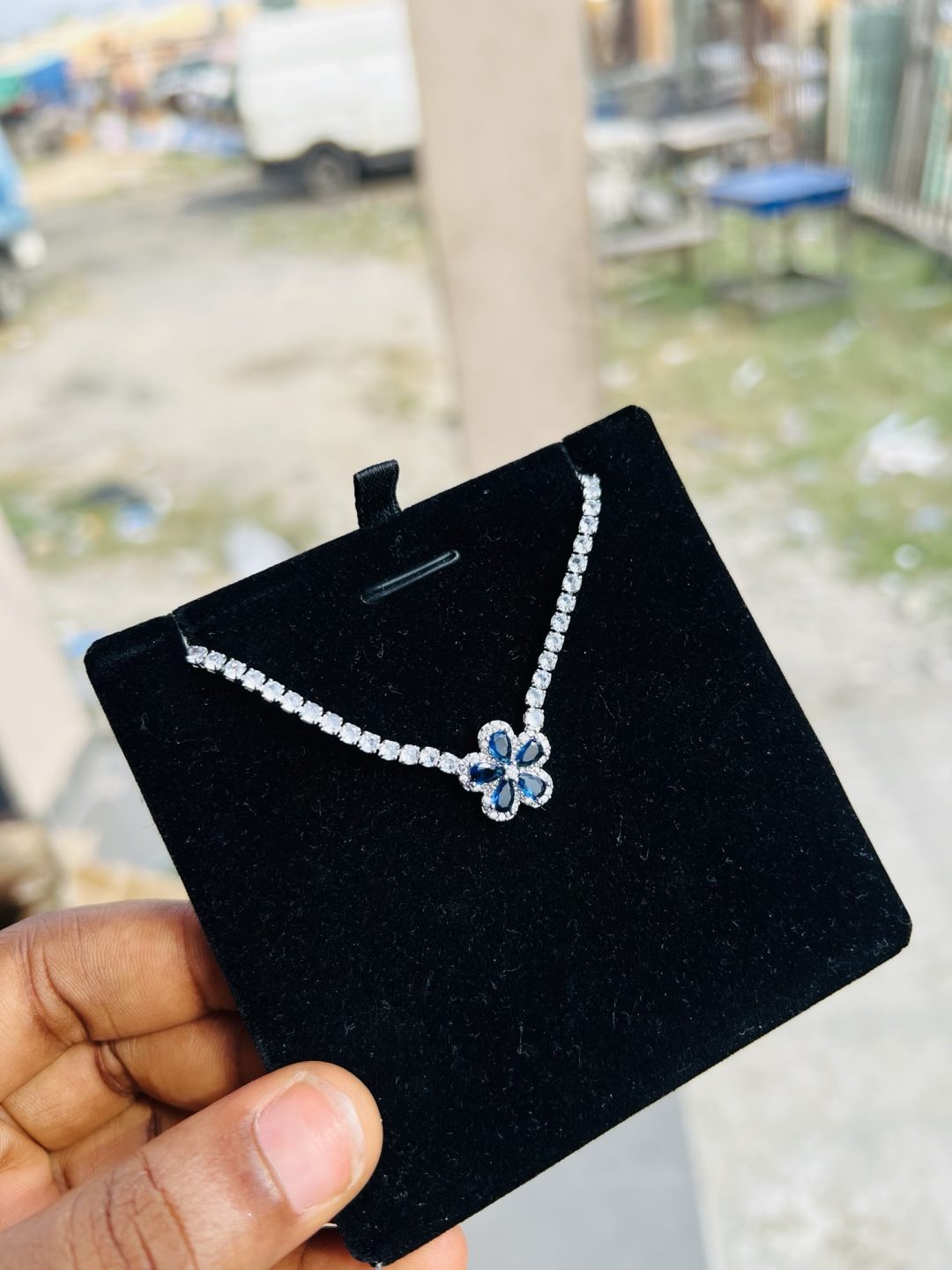 Dark Blue flowered Cz necklace (silver) - Image 5