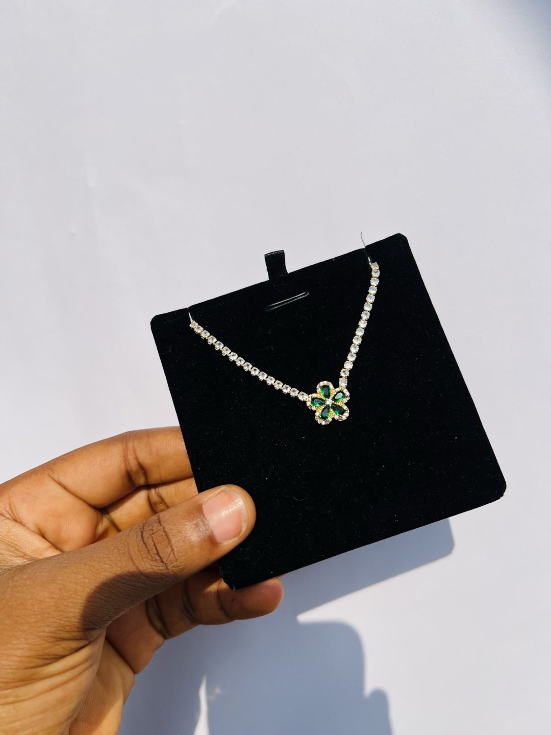 Green flowered Cz necklace (gold) - Image 2