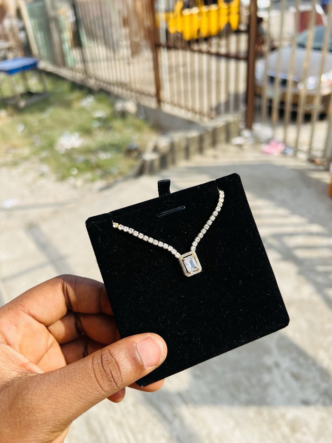 White square Cz necklace - Image 3