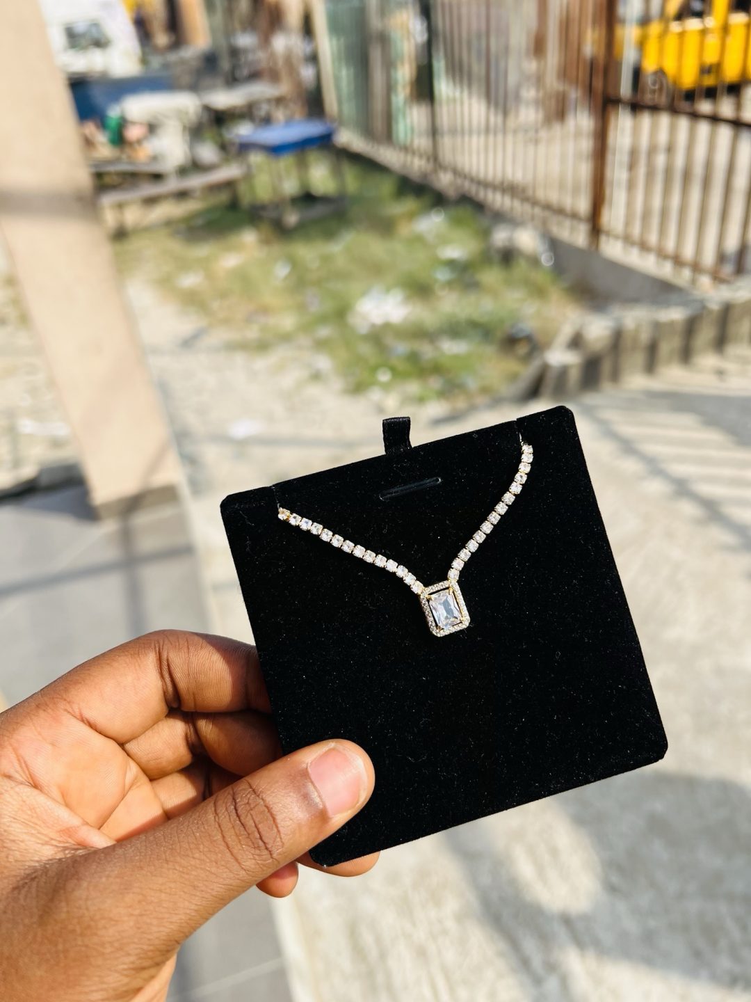 White square Cz necklace - Image 4