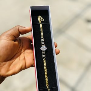 Mixed toned Cz bracelet (gold)