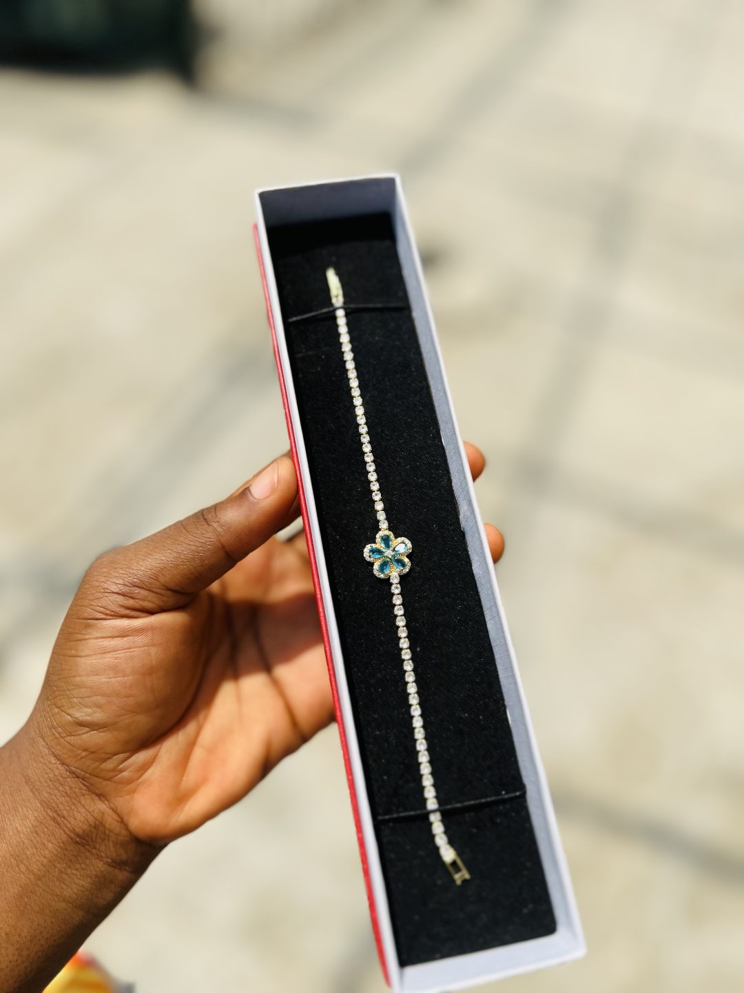Turquoise blue Flowered Cz bracelet (gold) - Image 3