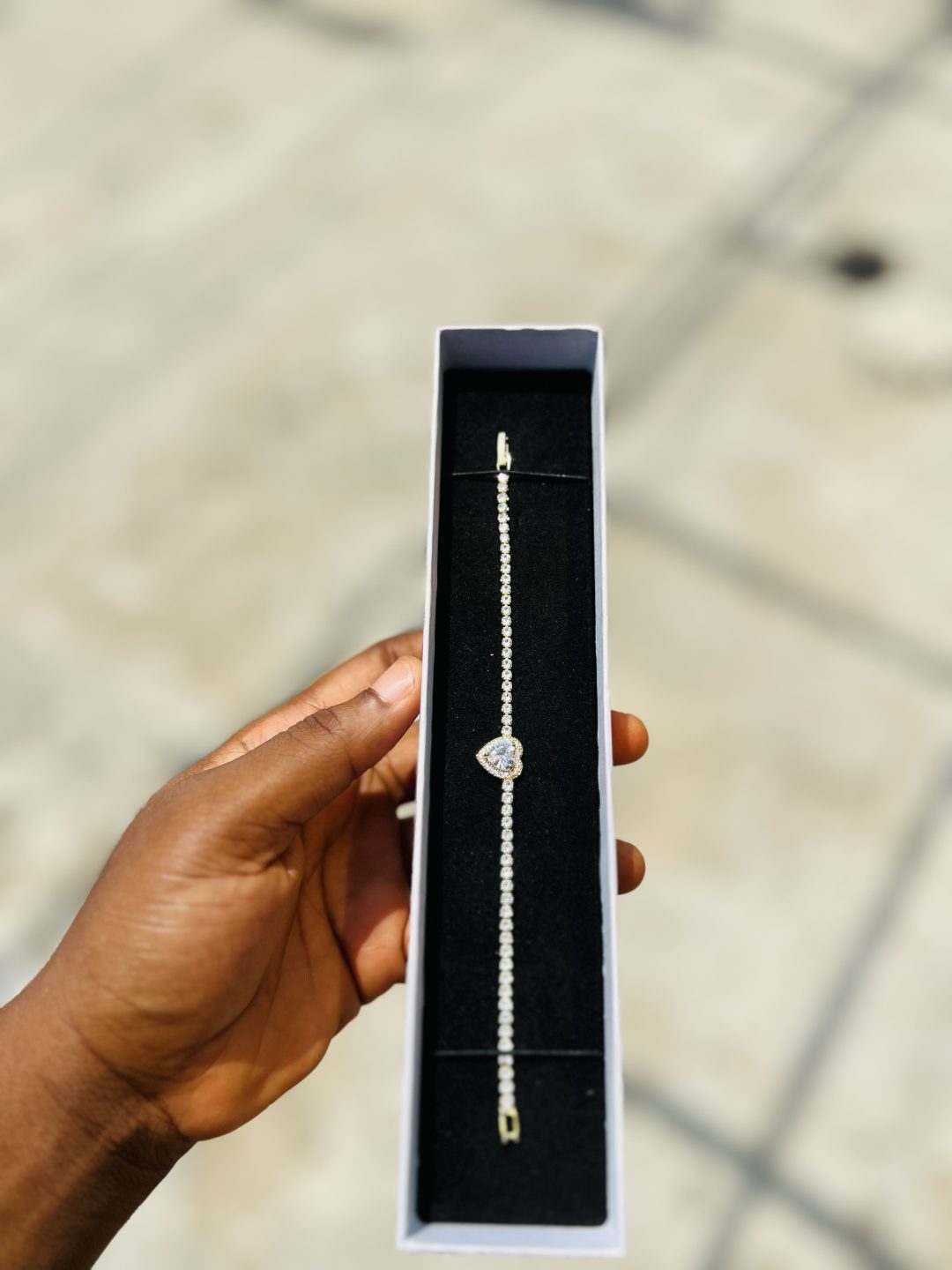 White love Cz bracelet (gold) - Image 3