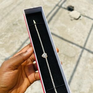 White love Cz bracelet (gold)