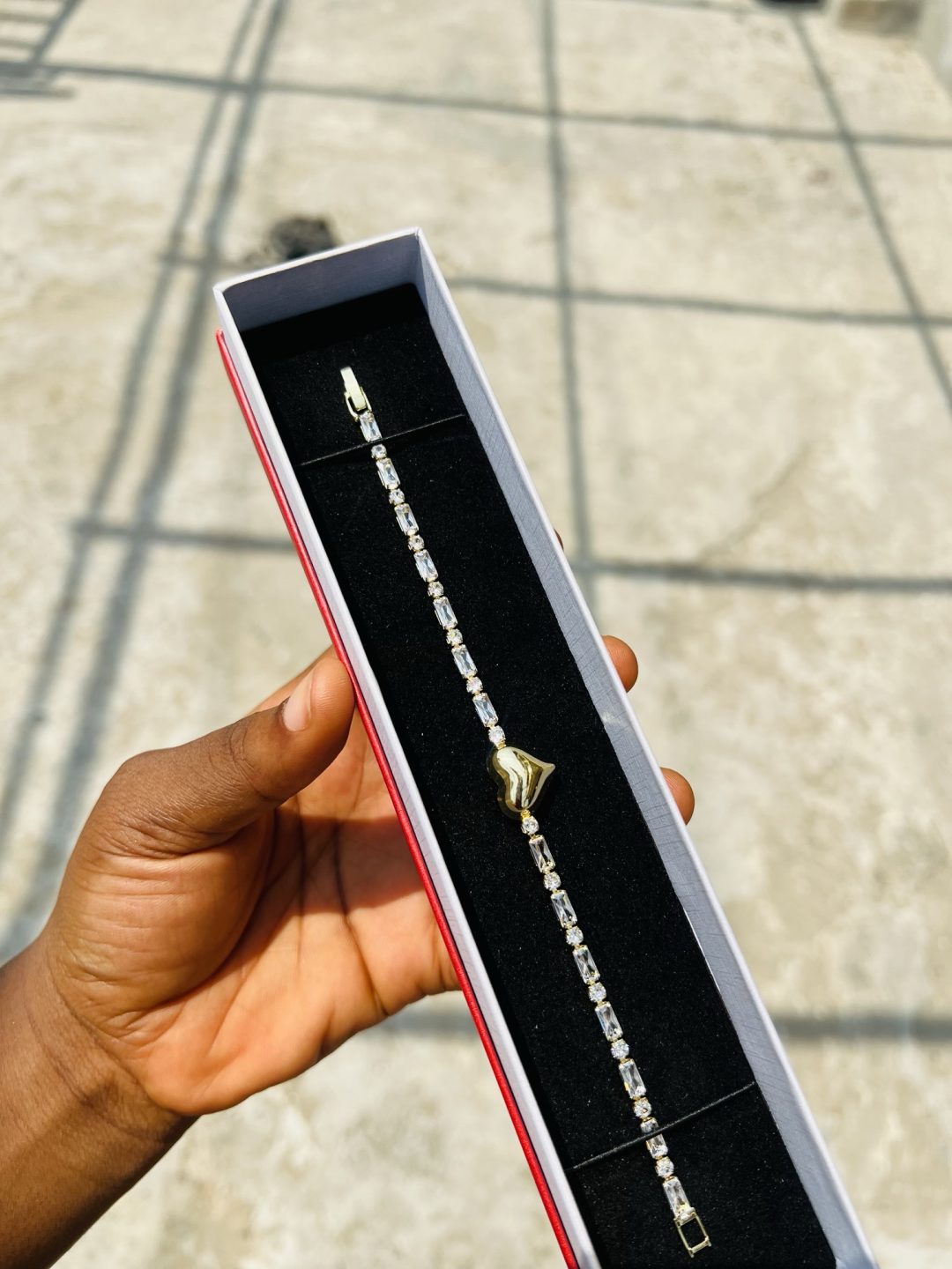 Tems love Cz bracelet (gold)