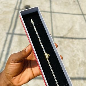 Tems love Cz bracelet (gold)