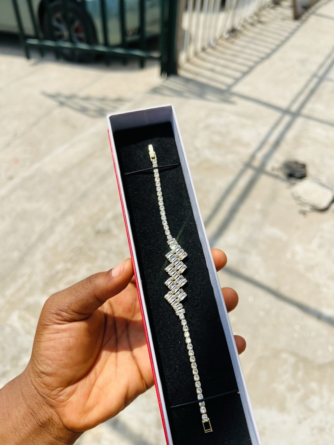 Shock Cz bracelet (gold)