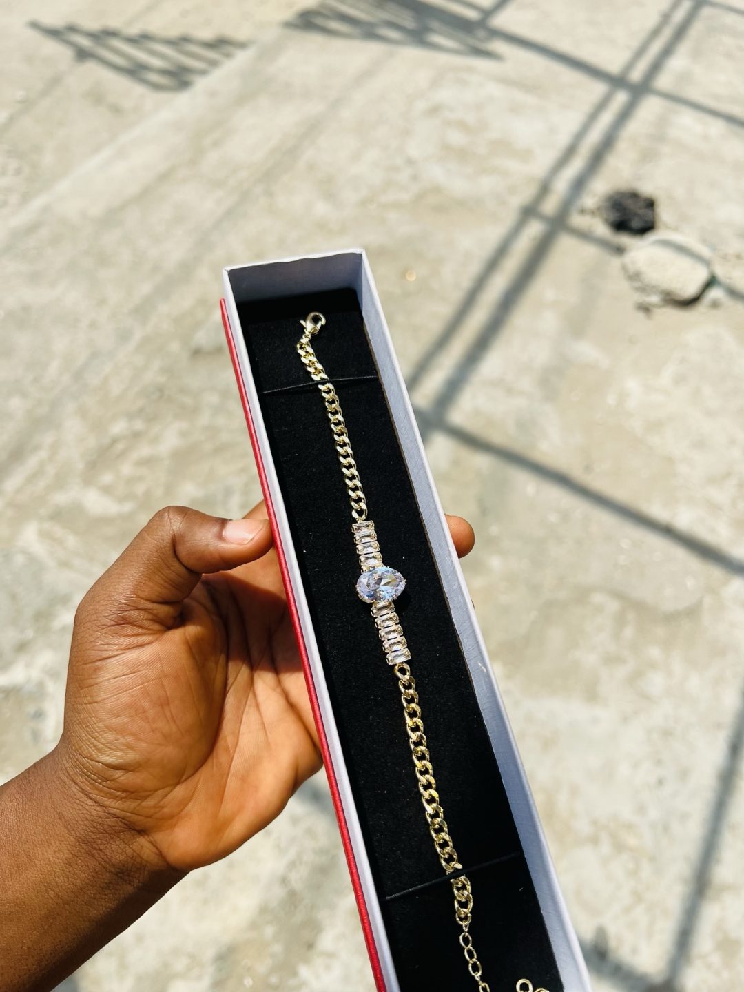Chain oval Cz bracelet (gold - Image 4
