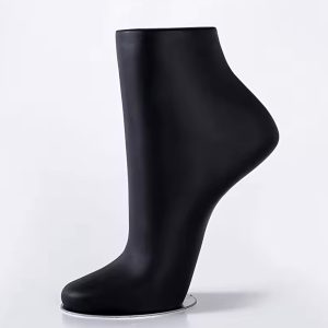 Anklets display leg