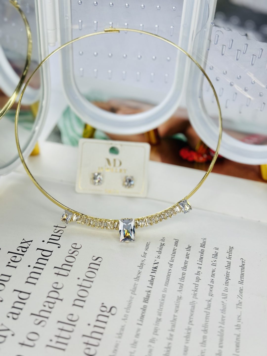 MD CRYSTAL SQUARE GOLD SET - Image 3