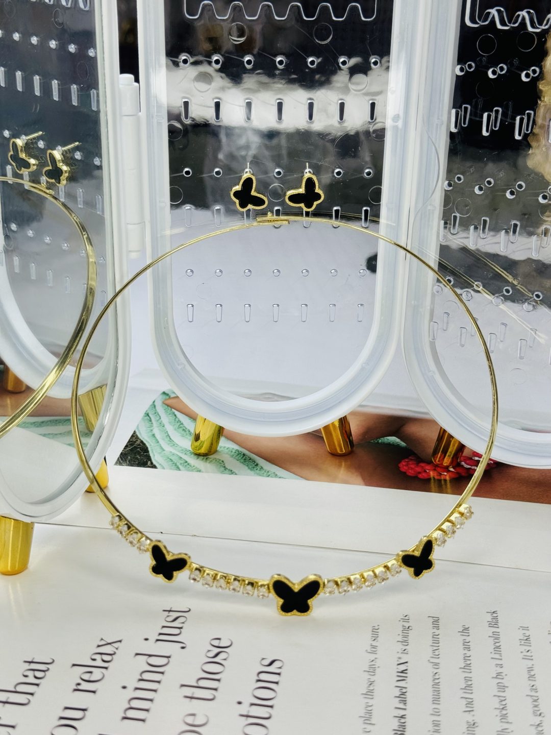 MD BUTTER FLY GOLD CHORD SET - Image 5