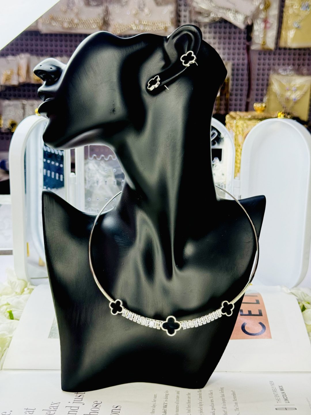 MD VCA SILVER CHORD NECKLACE