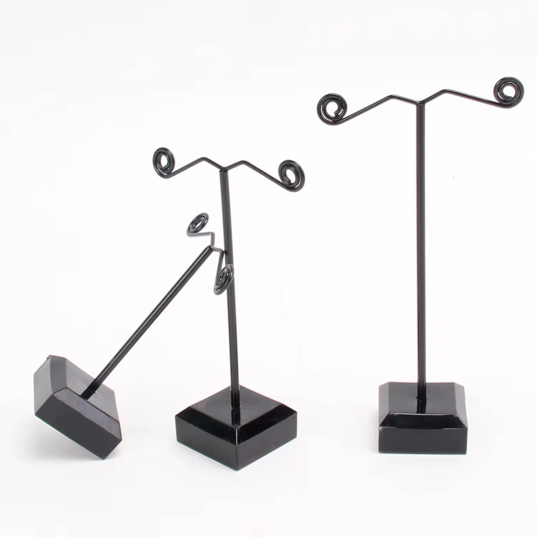 3 set earring stands black - Image 3