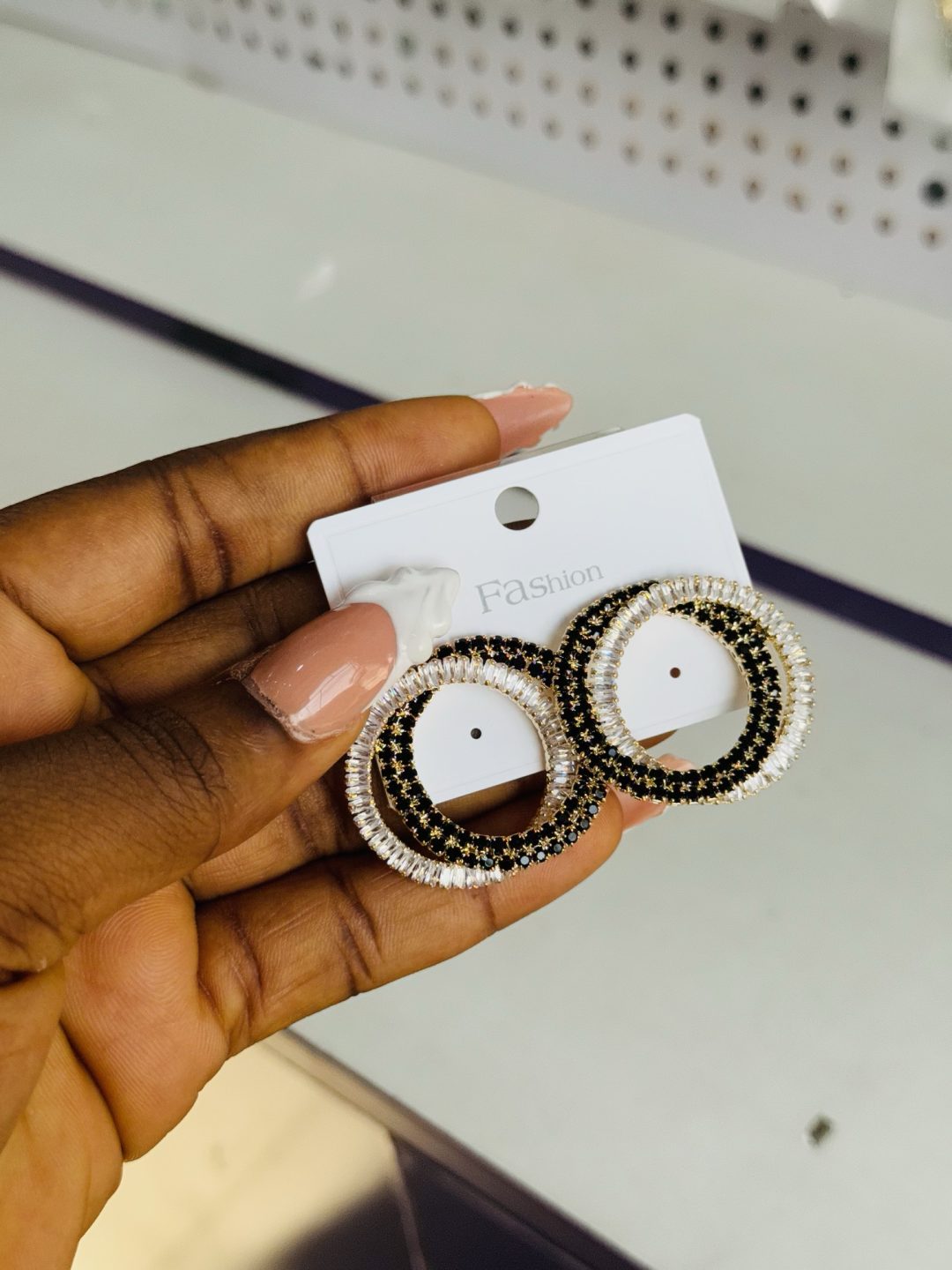 Gold black rhinestone statement earring - Image 4