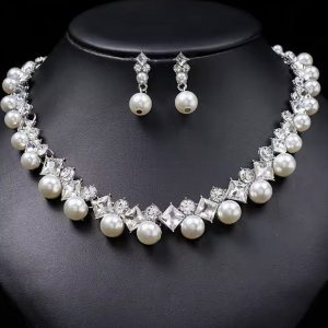 Crystal pearl ball set silver