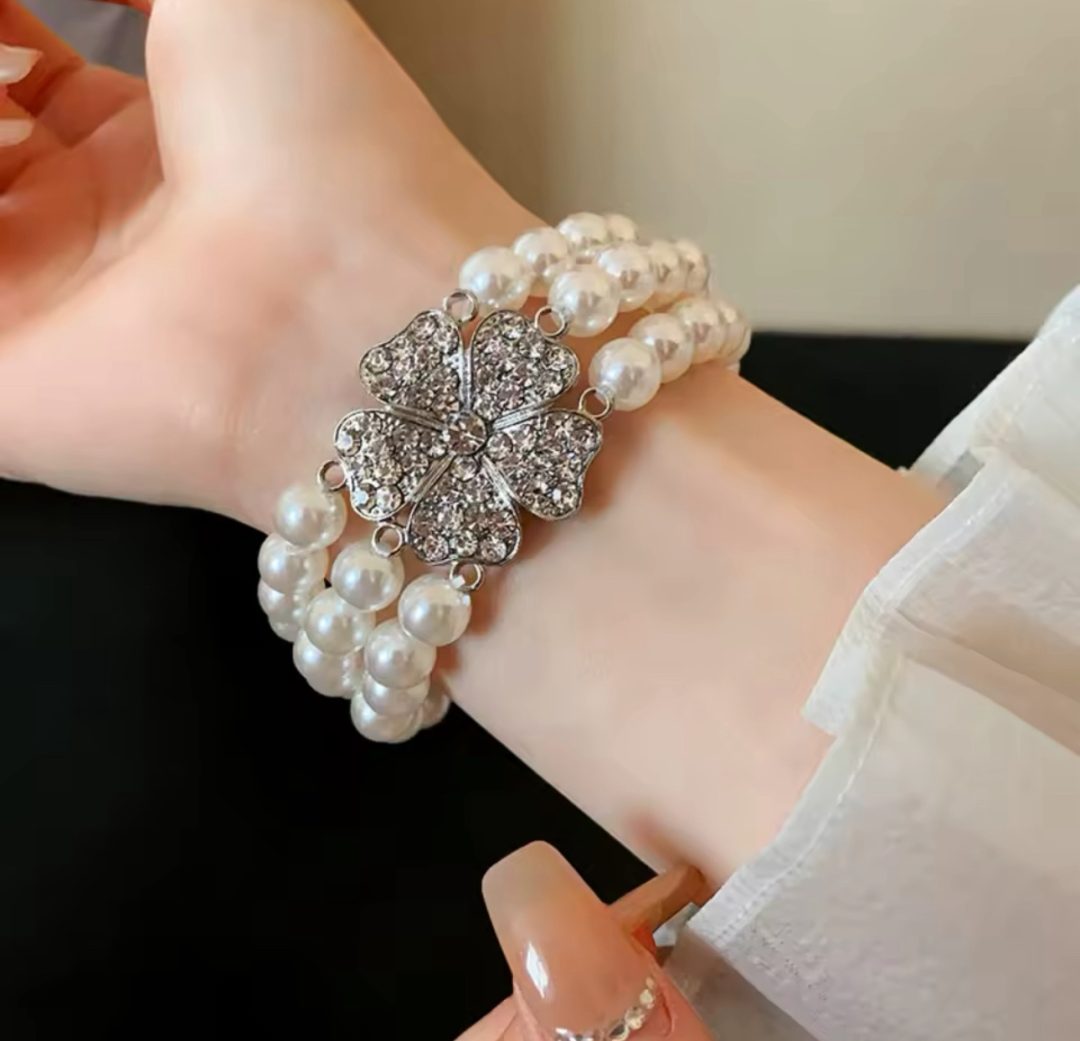 Royal 3 step silver flower pearl set - Image 5