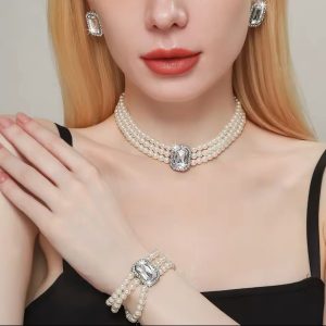 White 3 pearl square set