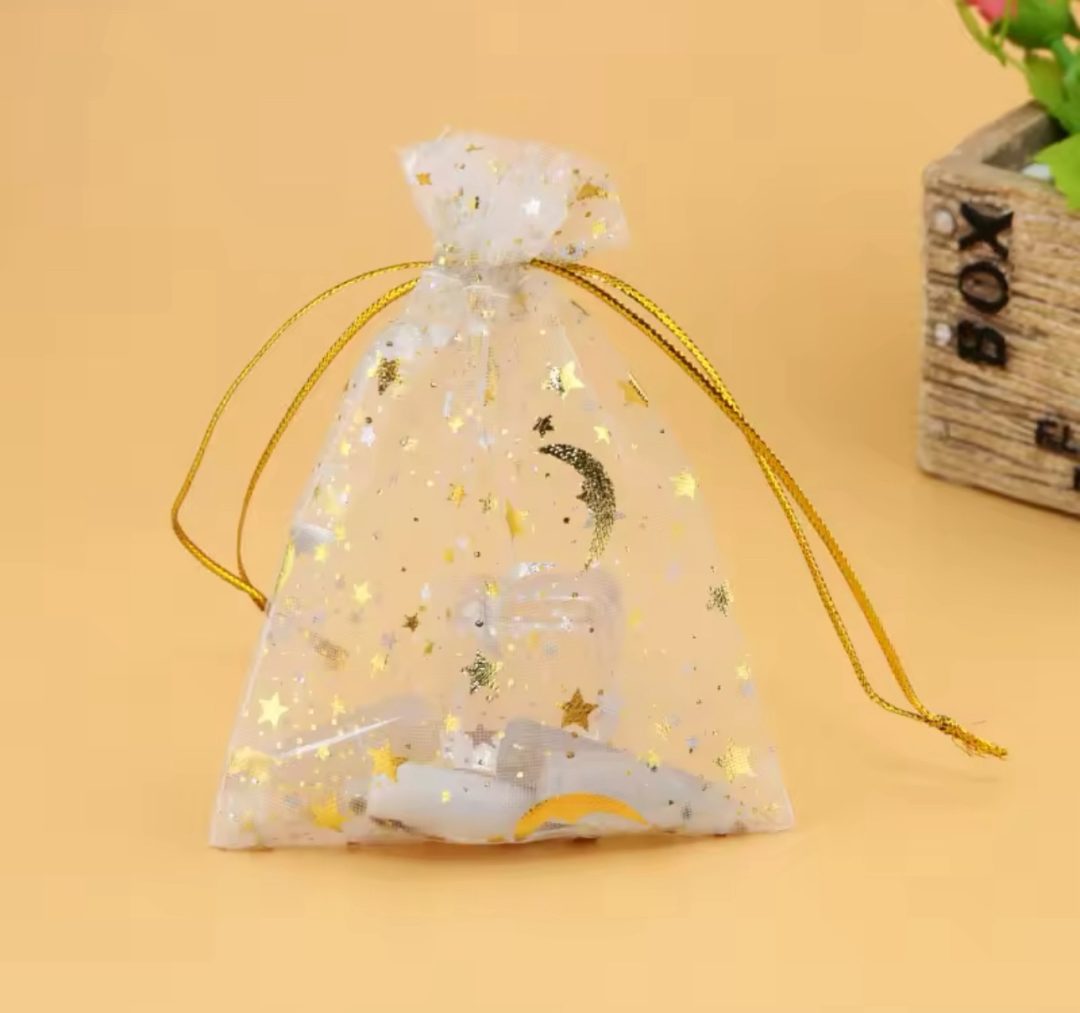 Organza medium star bags gold color 100pcs - Image 4